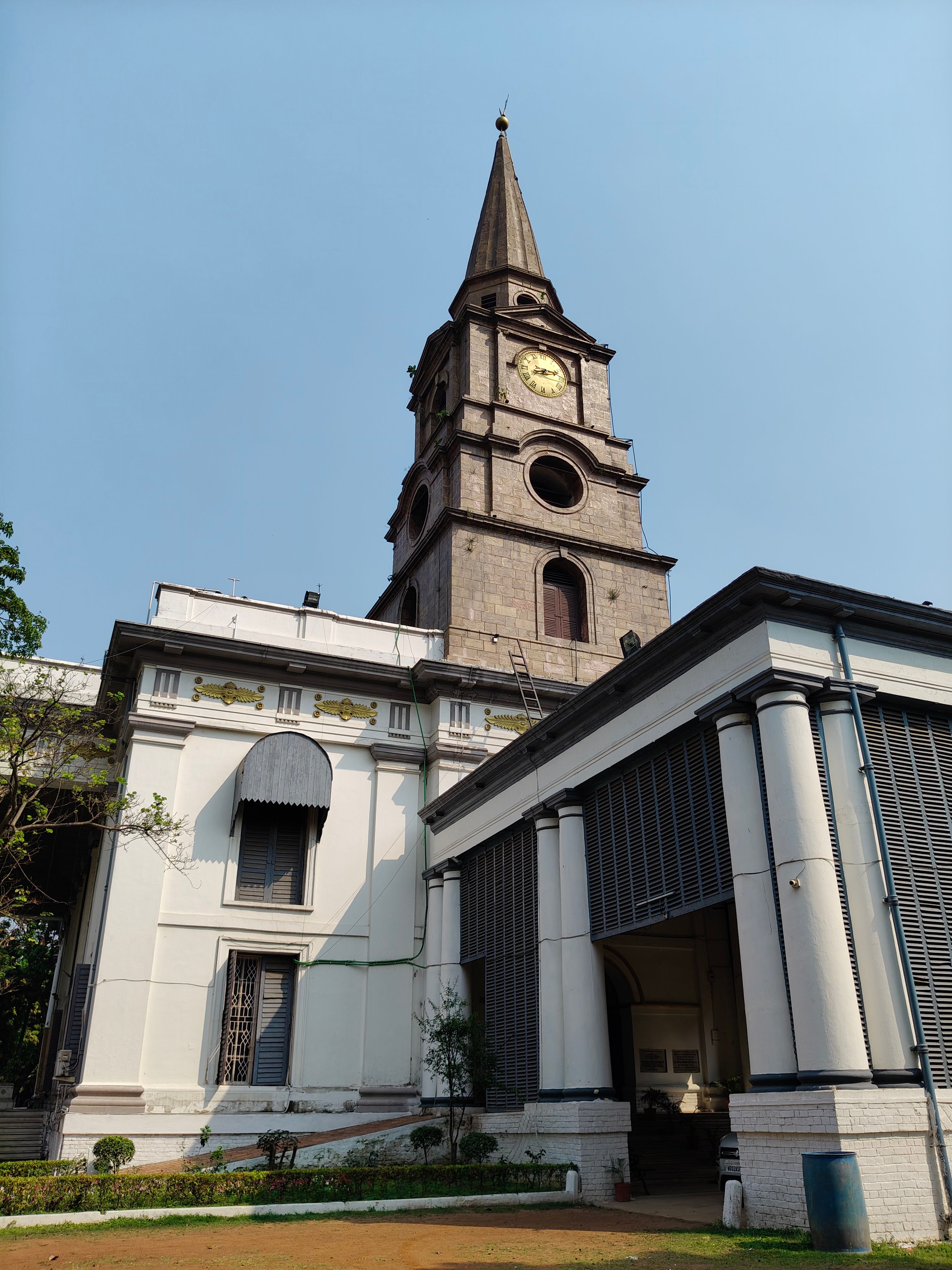 Explore the historic architecture of St. John's Church in Kolkata, India, a prominent colonial landmark.