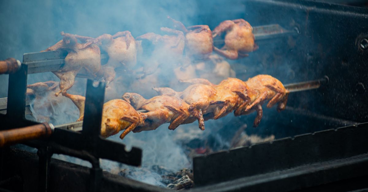 Why Most Home Cooks Fail at Roasting a Whole Chicken (And The Simple Fixes That Guarantee Crispy Skin and Juicy Meat)