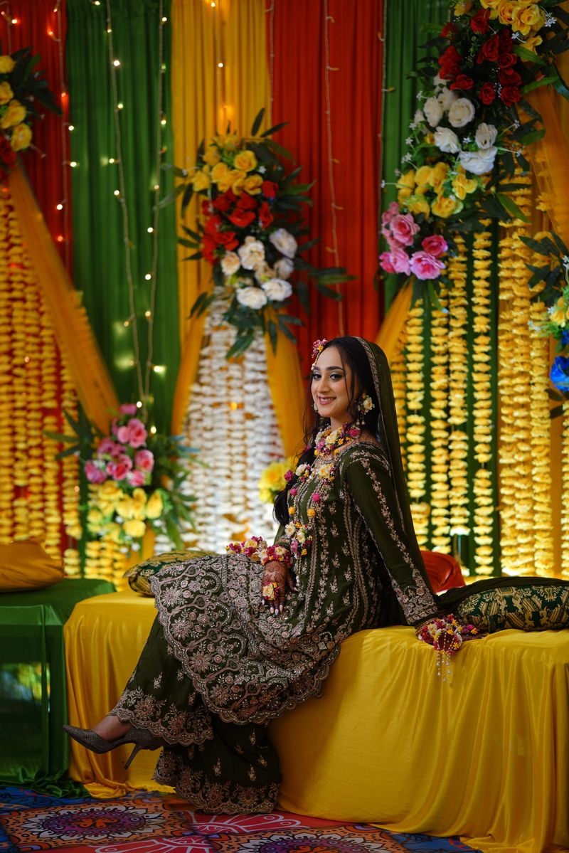 Mehndi Floral Setup
