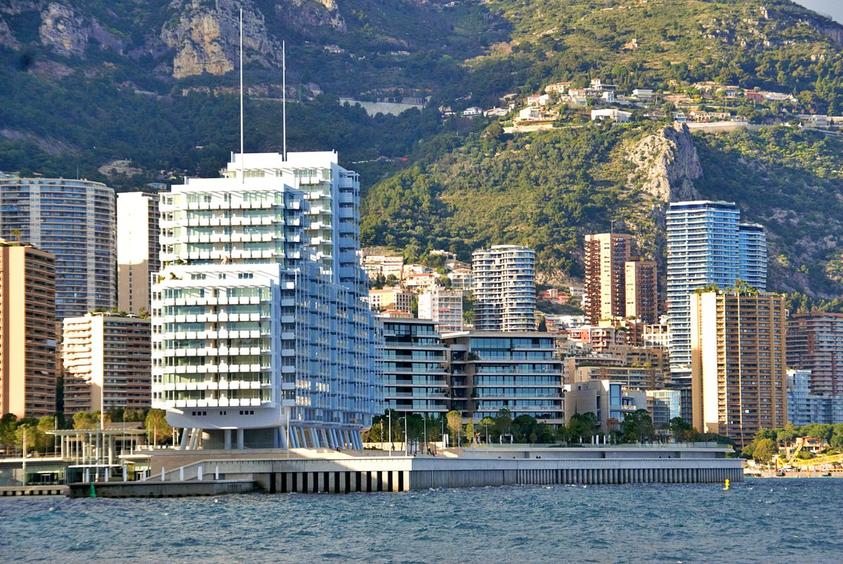 Architecture moderne et littoral de Monaco