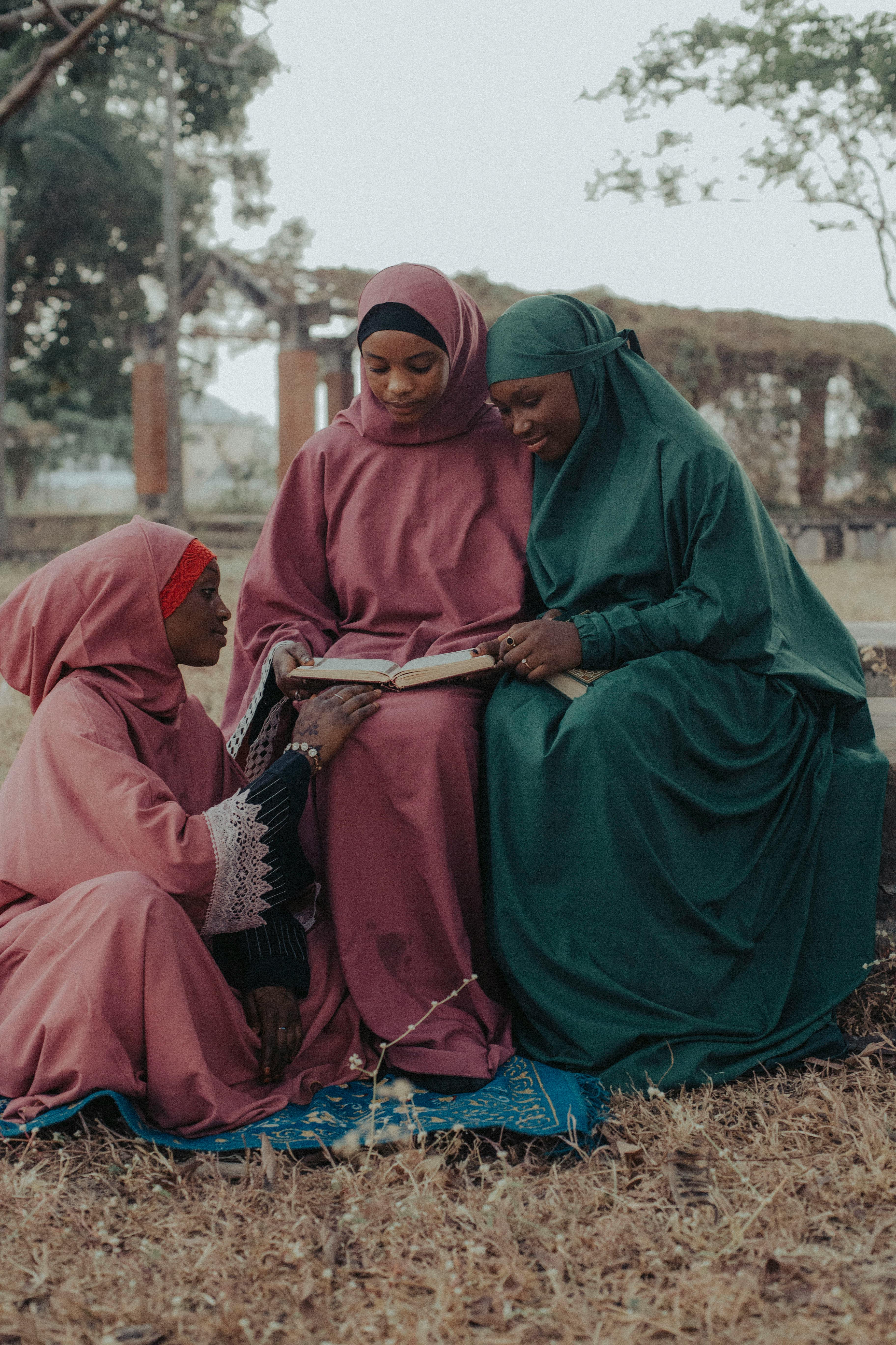 The Secrets of a Successful Job Interview: Impressing Employers - Featured Image