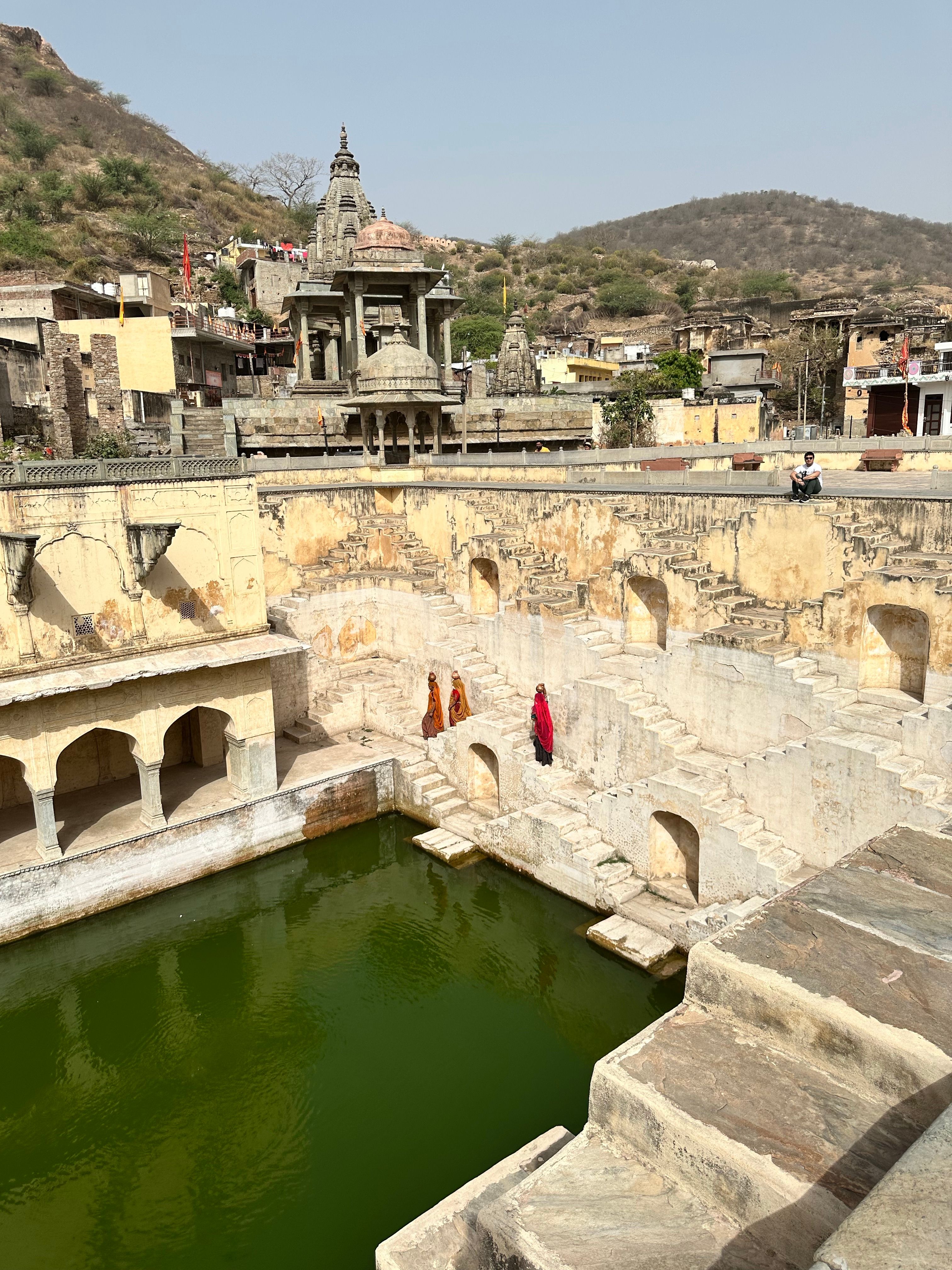 Ancient Indian Stepwell with Traditional Architecture · Free Stock Photo
