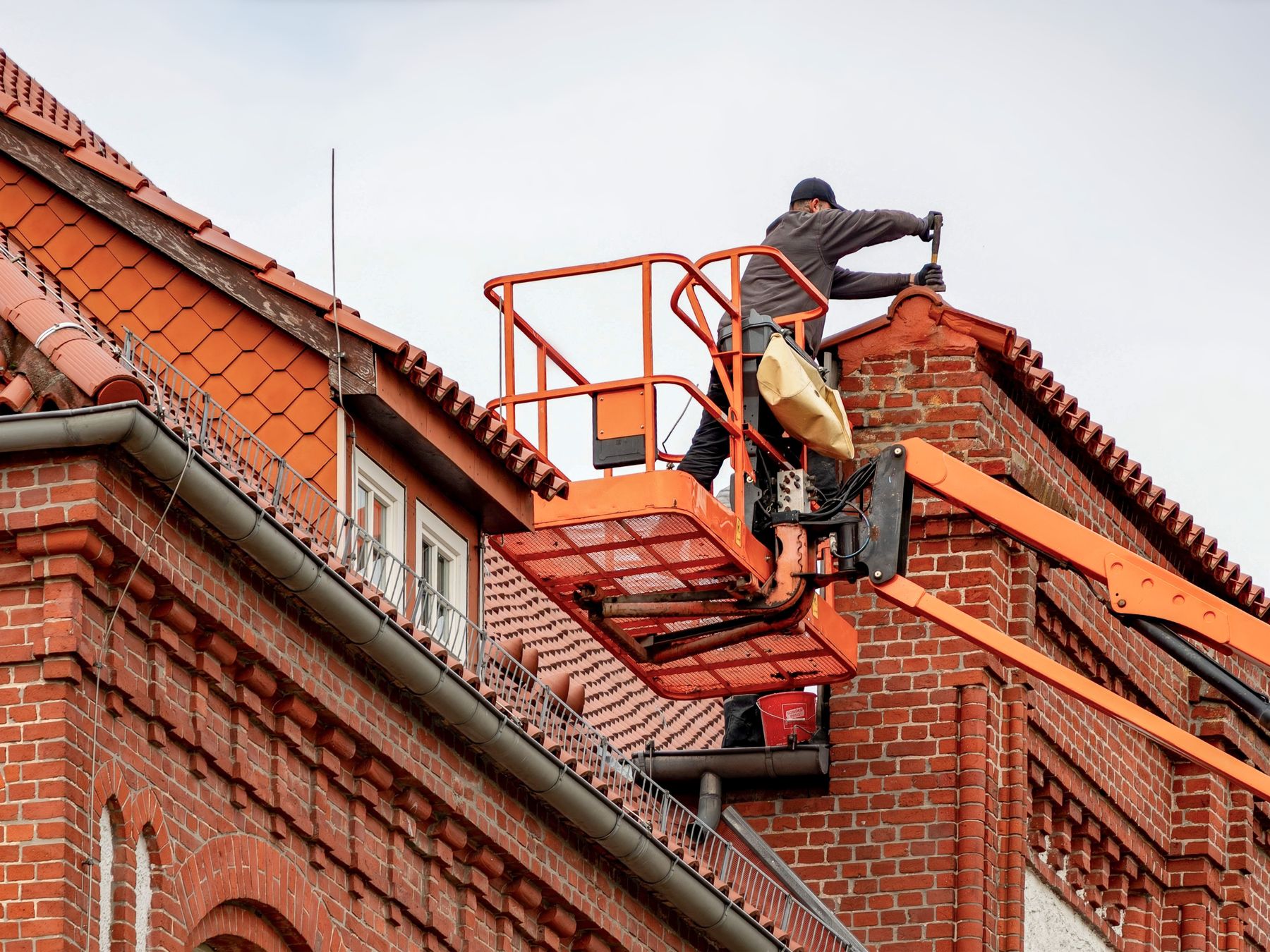 Exterior Painting in Kingston Vale — clean edges cut in around trim and sockets