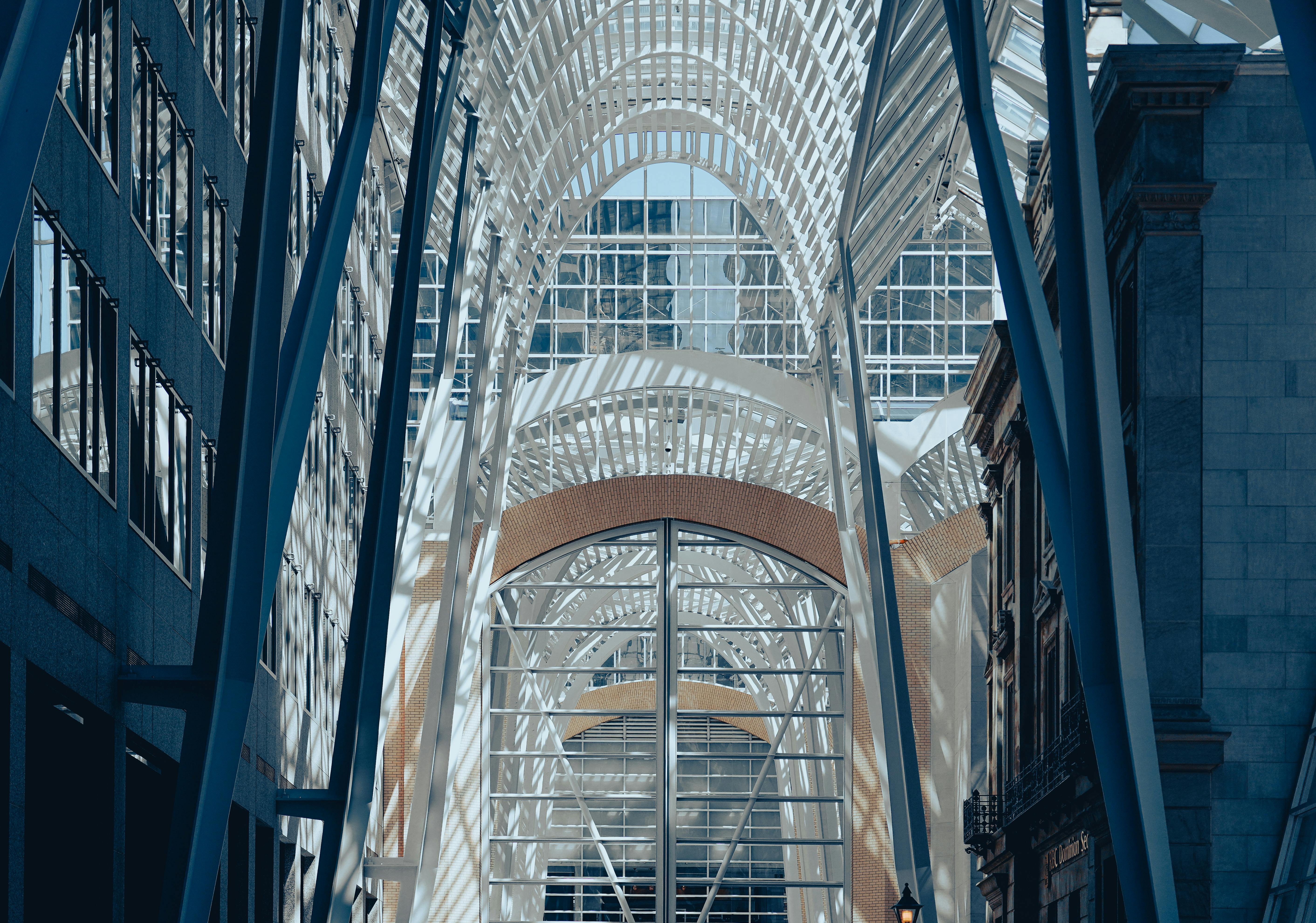 Gratis Architettura Moderna Dell'atrio Nel Centro Di Toronto Foto a disposizione