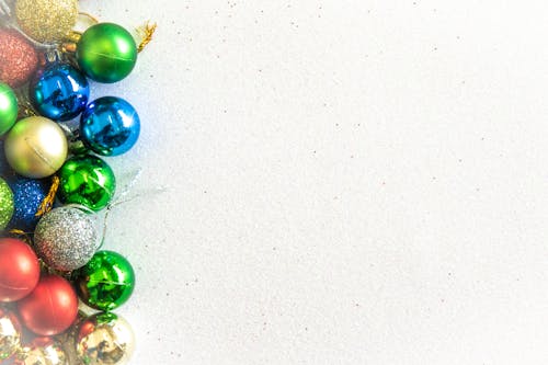 Free Flat Lay Photography of Assorted-color Baubles Stock Photo