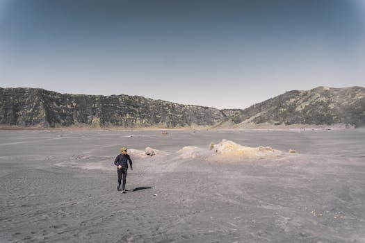 Bahaya Tambang Pasir di Pantai: 'Astagaaa, 20 Tahun Beroperasi Illegal!' - bahaya 1