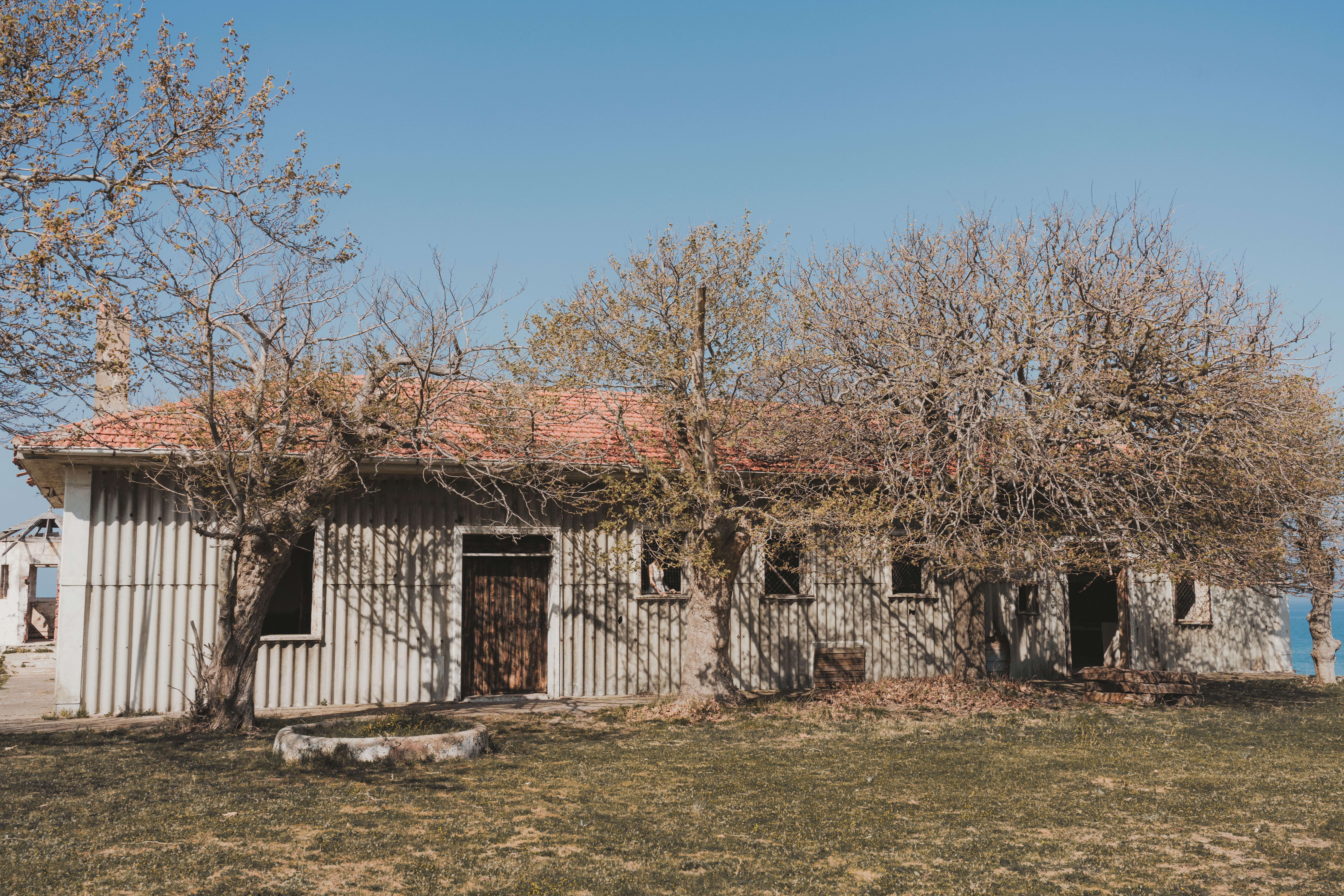 Years of repairs: lone school district maintenance employee retires — Photo by Zafer Erdoğan on Pexels