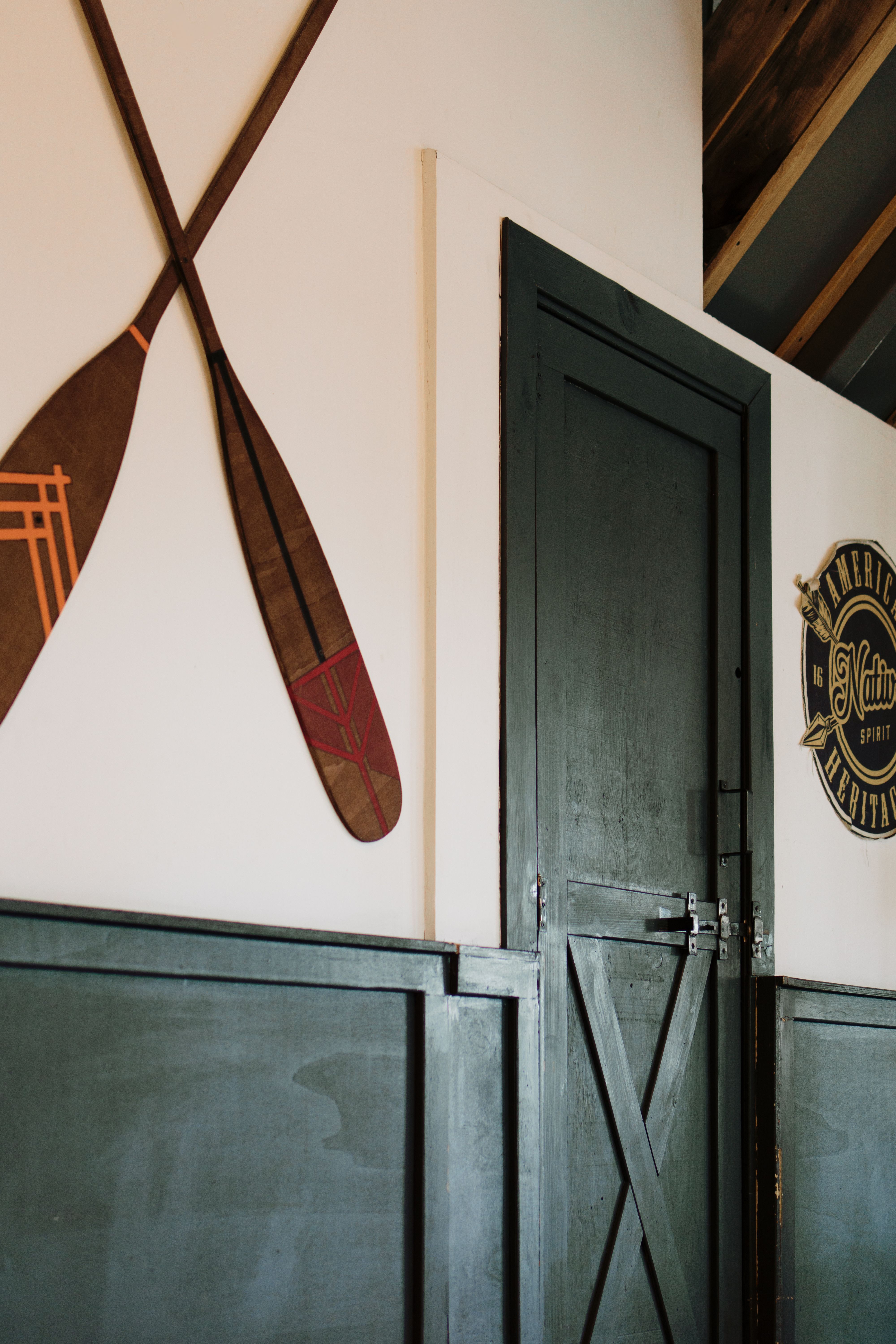 Rustic Interior with Decorative Wooden Paddles · Free Stock Photo
