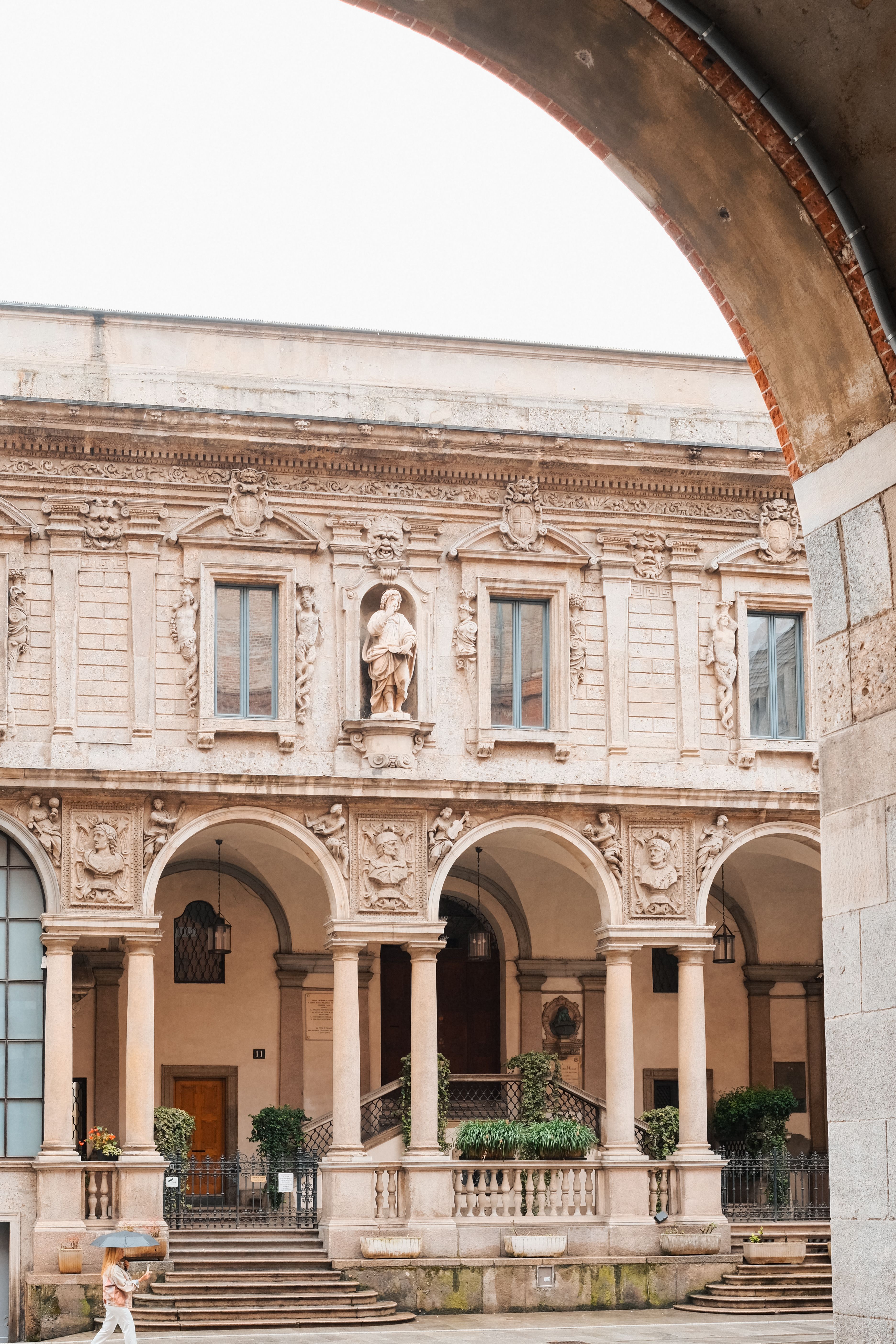 Historic Italian Renaissance Architecture Exterior · Free Stock Photo