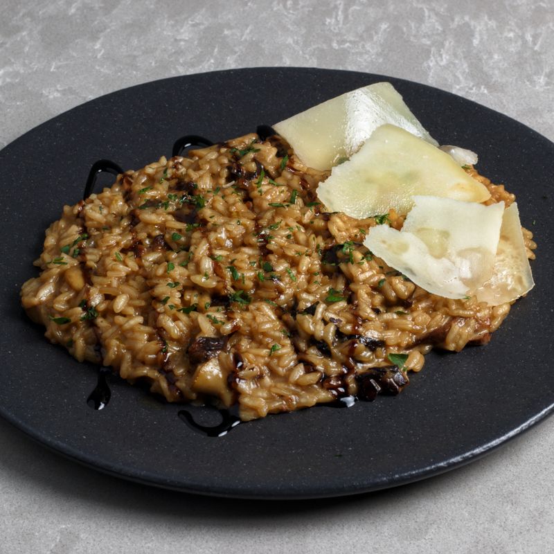 Slow Cooker Creamy Mushroom Risotto Barley