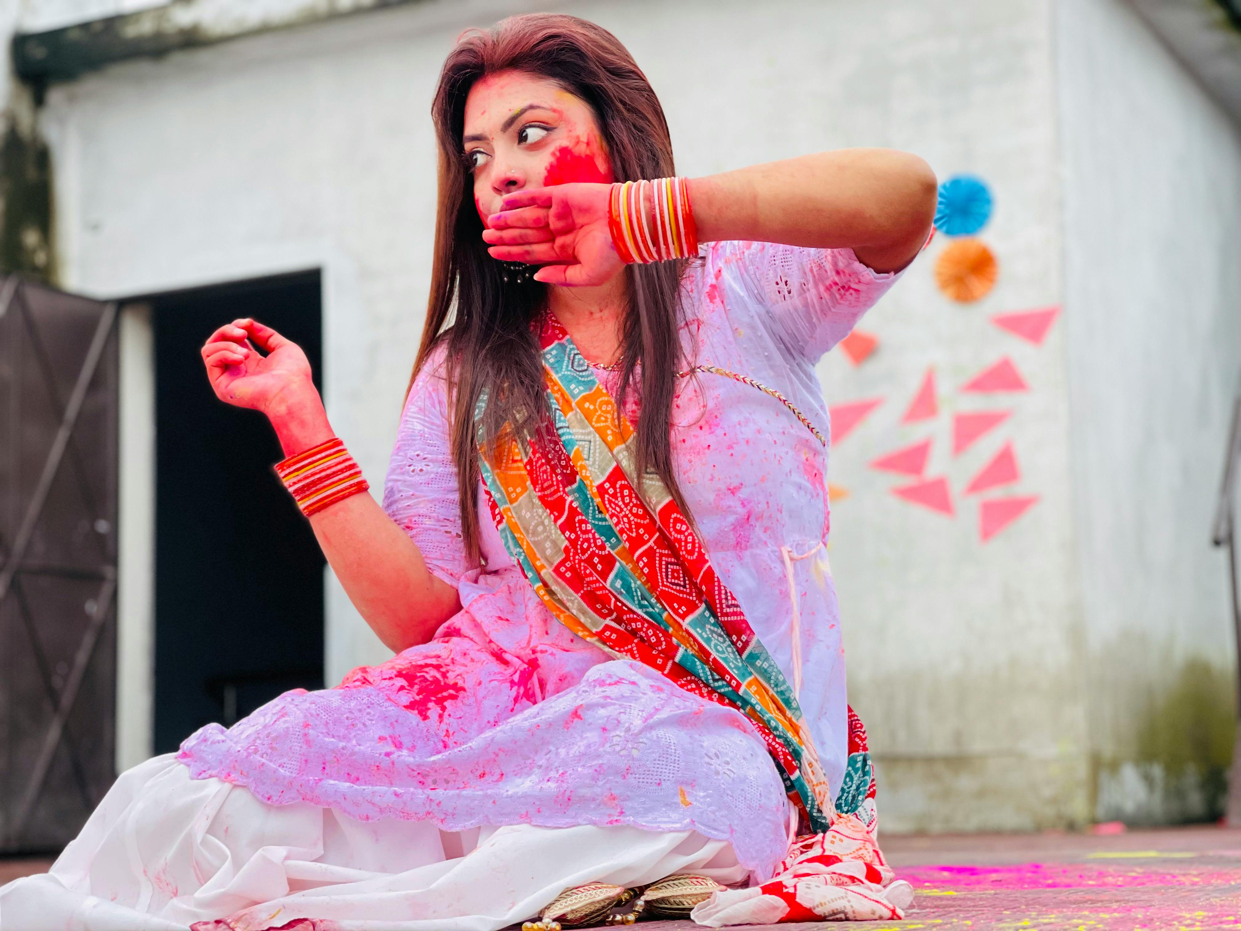 hindi general entertainment channel — Photo by Halka Edit on Pexels