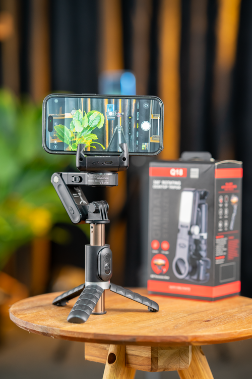 Free Gimbal estabilizador q 18 Stock Photo