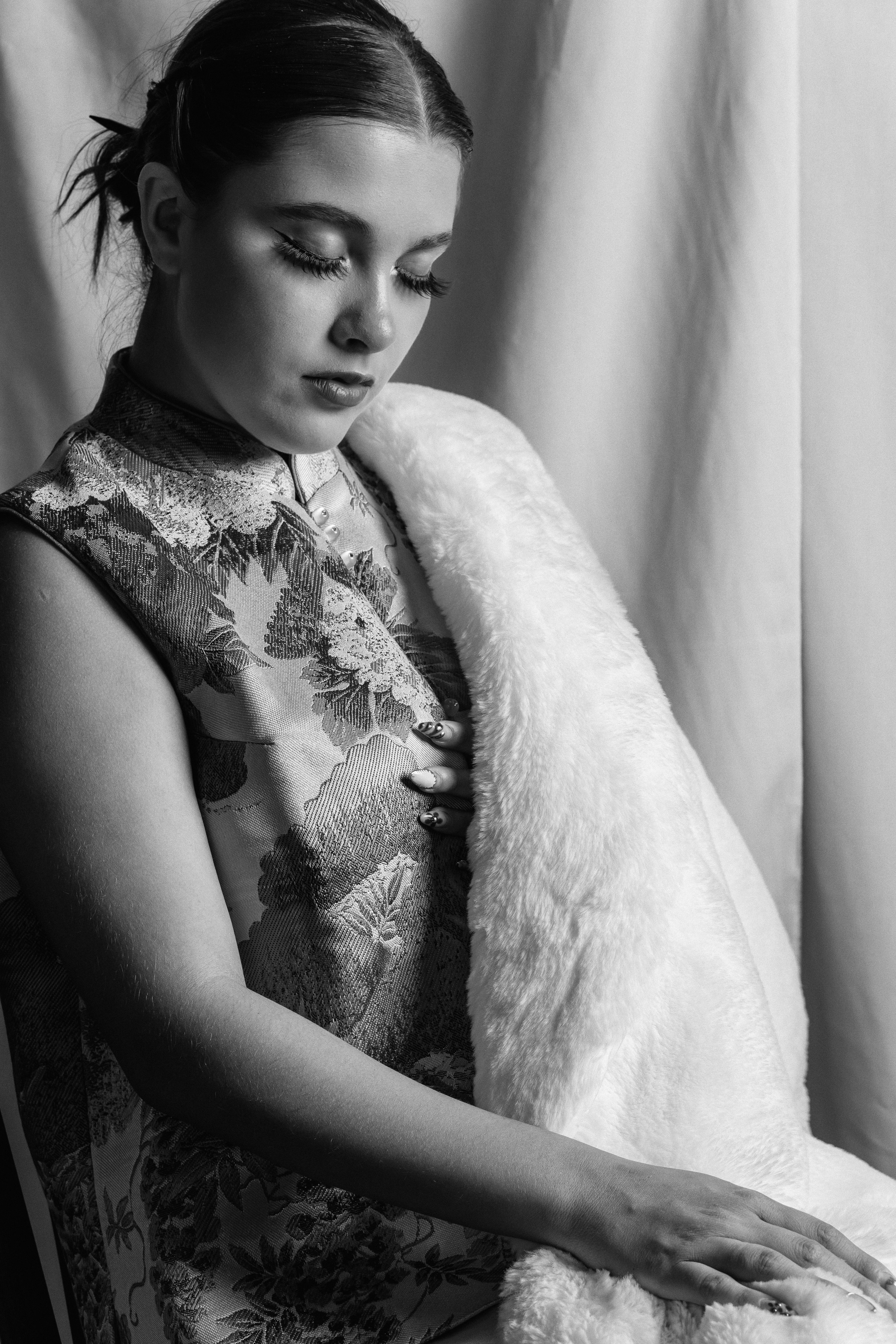 Elegant Black and White Portrait of a Woman · Free Stock Photo