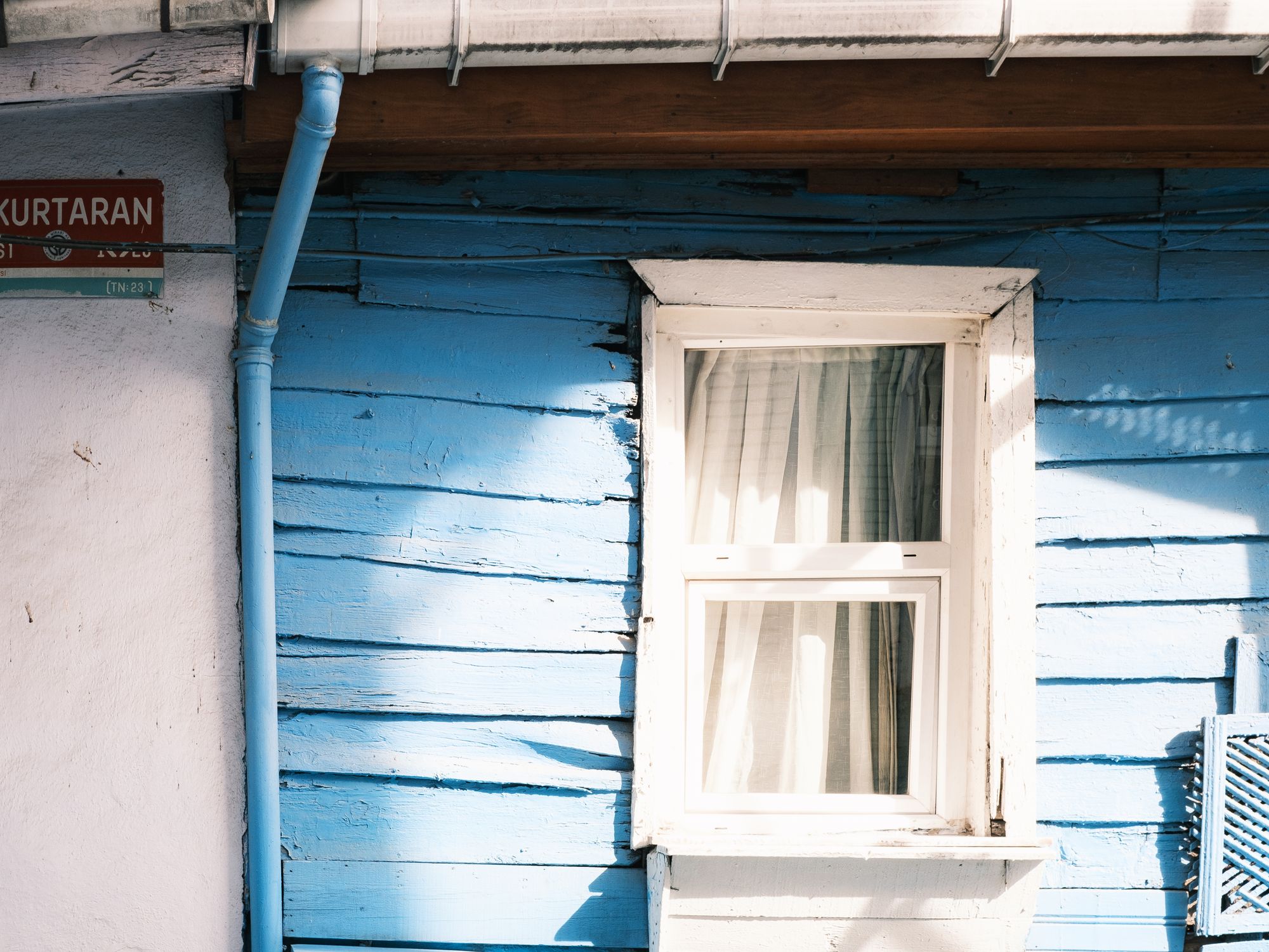 House Painting in Beckton, Newham — house painters transforming a home room by room