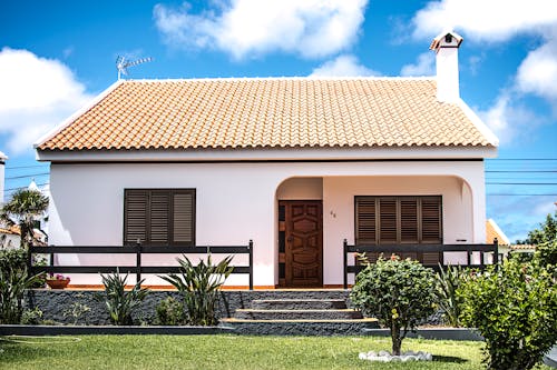 Fotos de stock gratuitas de arquitectura, azul, cielo