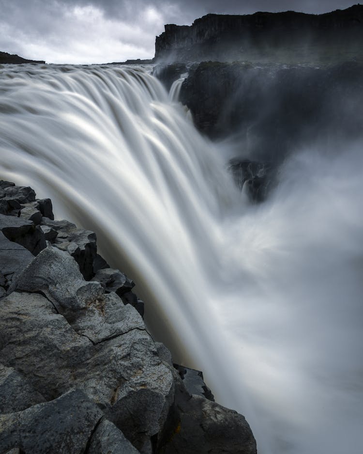 Time Lapse Photo Of Falls During Daytime