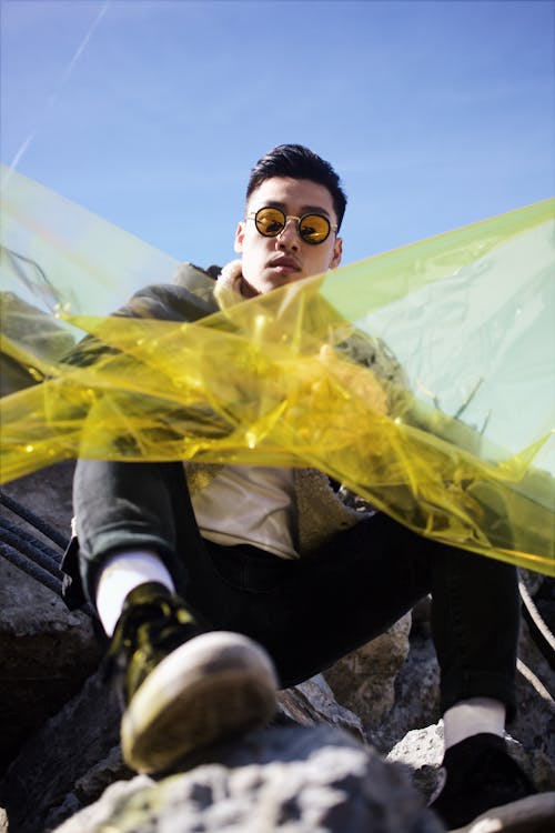 Foto De Hombre Con Gafas De Sol