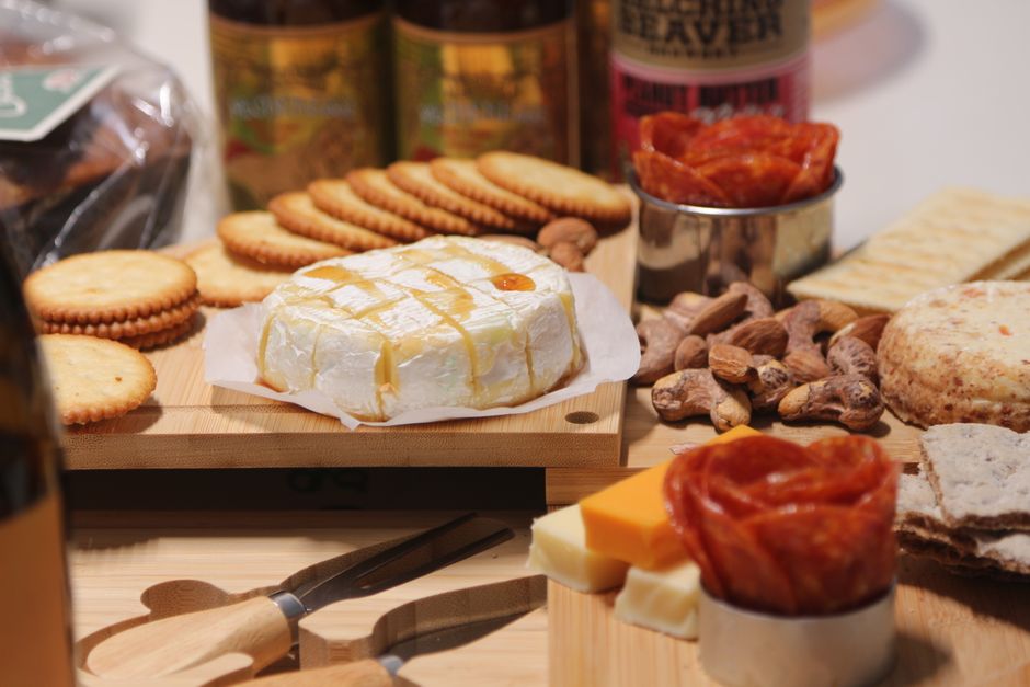 cheese board gourmet presentation wine pairing
