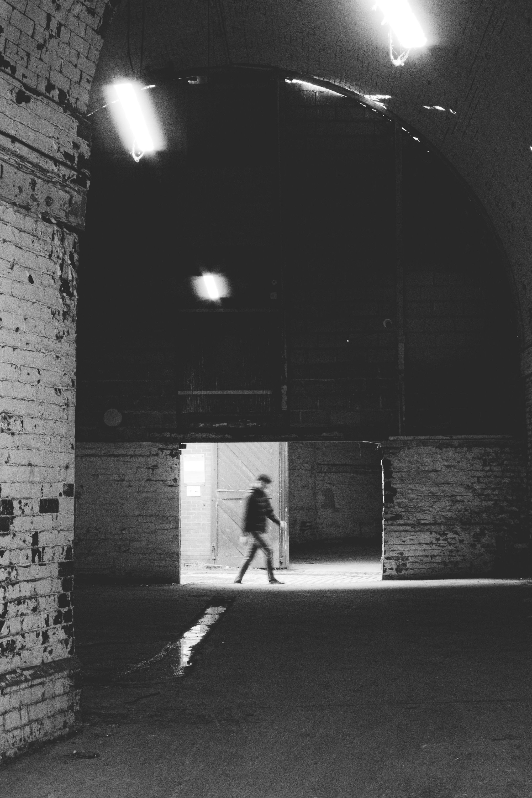 Moody Urban Scene in Manchester Archway · Free Stock Photo