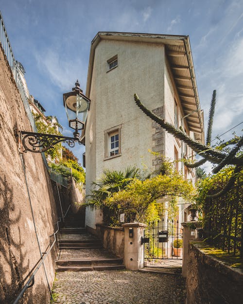 Edifício De Concreto Bege