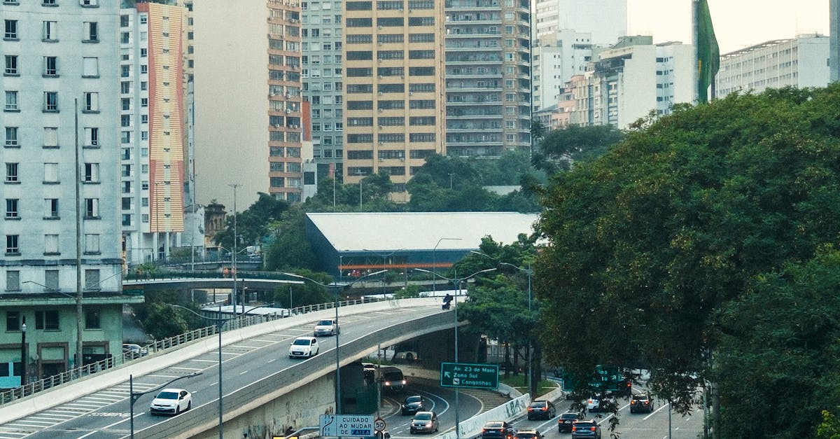 國際商工校地活化大計 推動捷運聯開與醫學院預定地發展