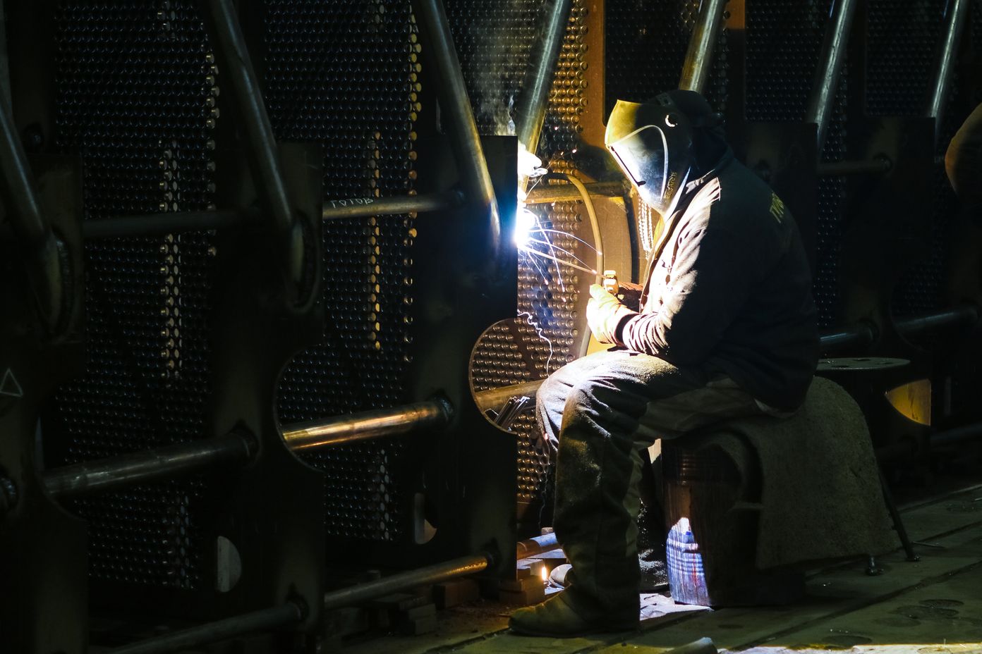 Production floor powder mixing operations