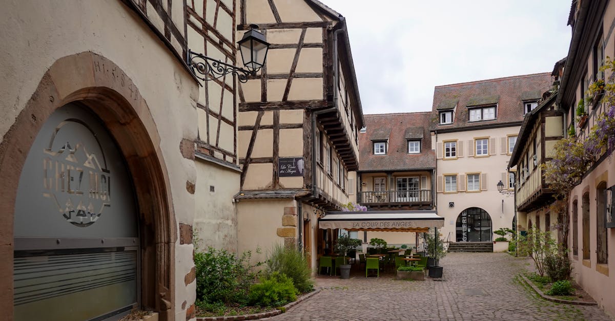 小鎮故事大揭密:探訪台灣光華雜誌中的歷史與生活風貌