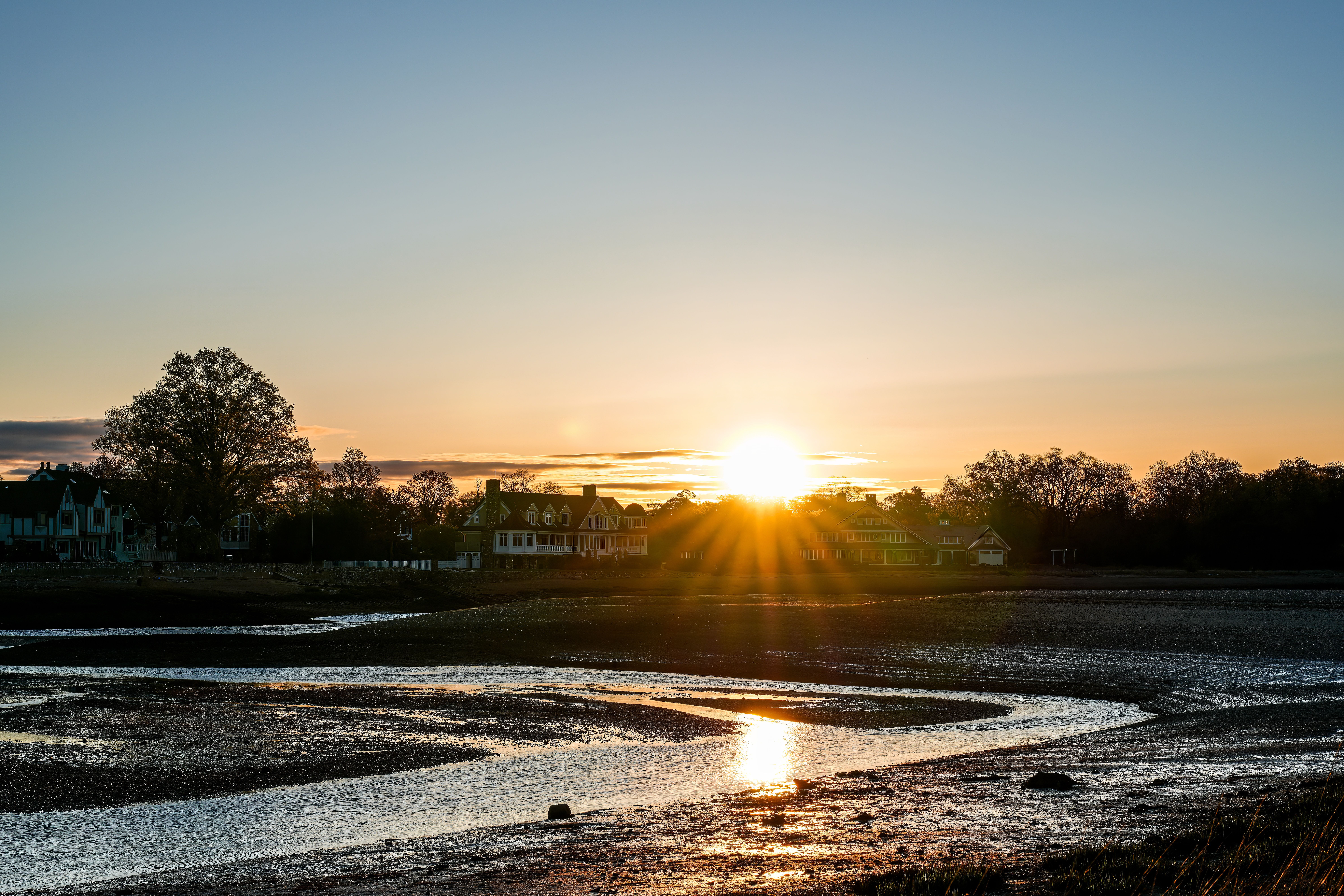 Sunrise Over Stamford Cove at Low Tide · Free Stock Photo