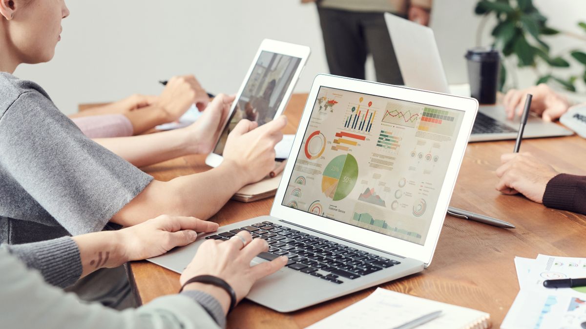 Comment utiliser lIA pour améliorer la prospection commerciale en 2026
