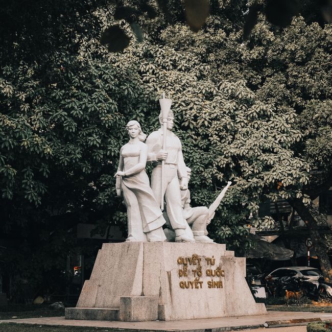 Đột phá pin lượng tử: 1 nguyên mẫu thay đổi thế giới 3 Xe điện sạc tại một trụ sạc thông minh trong tương lai