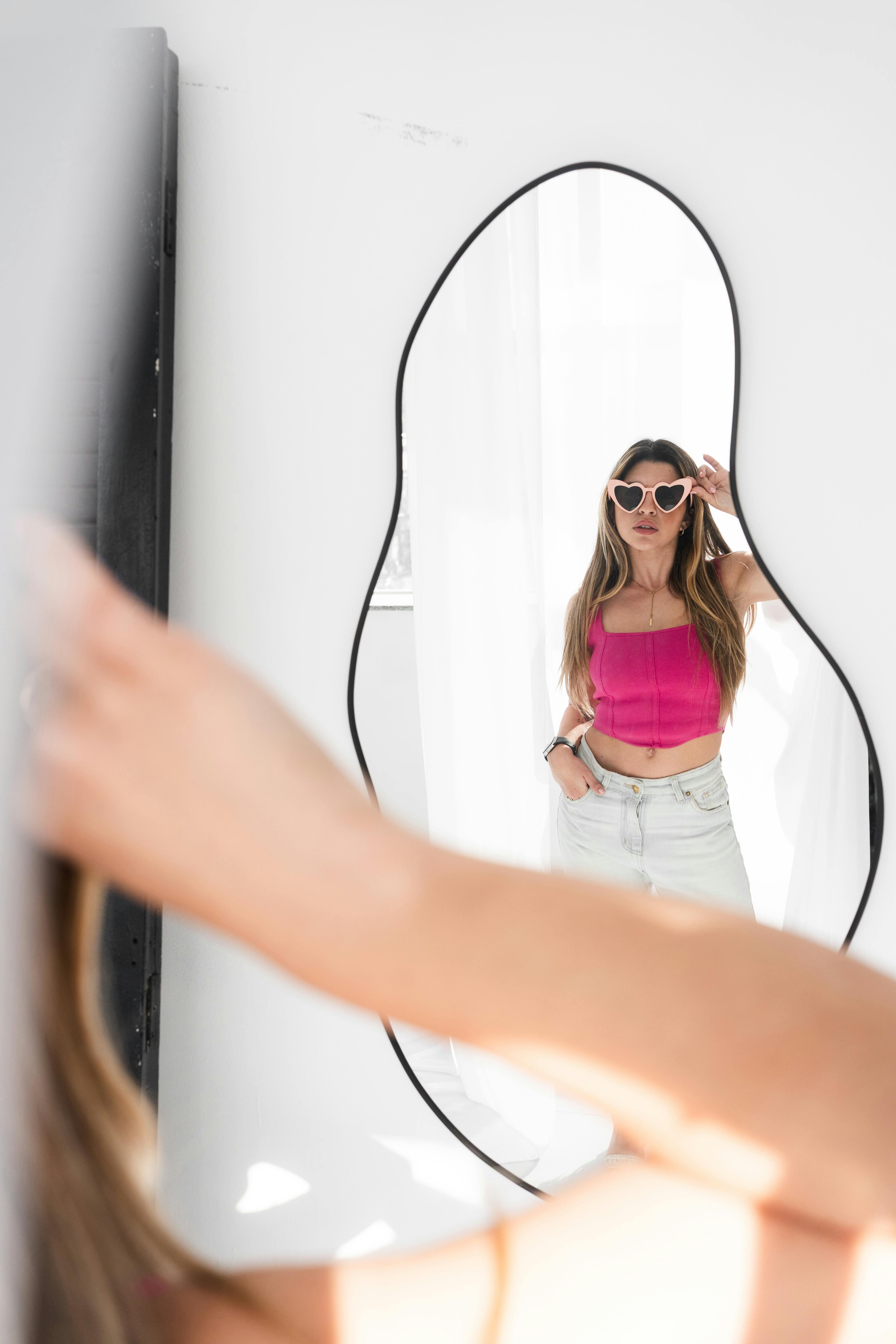 Natasha+Nice+Selfie+Pics Photos, Download The BEST Free Natasha+Nice