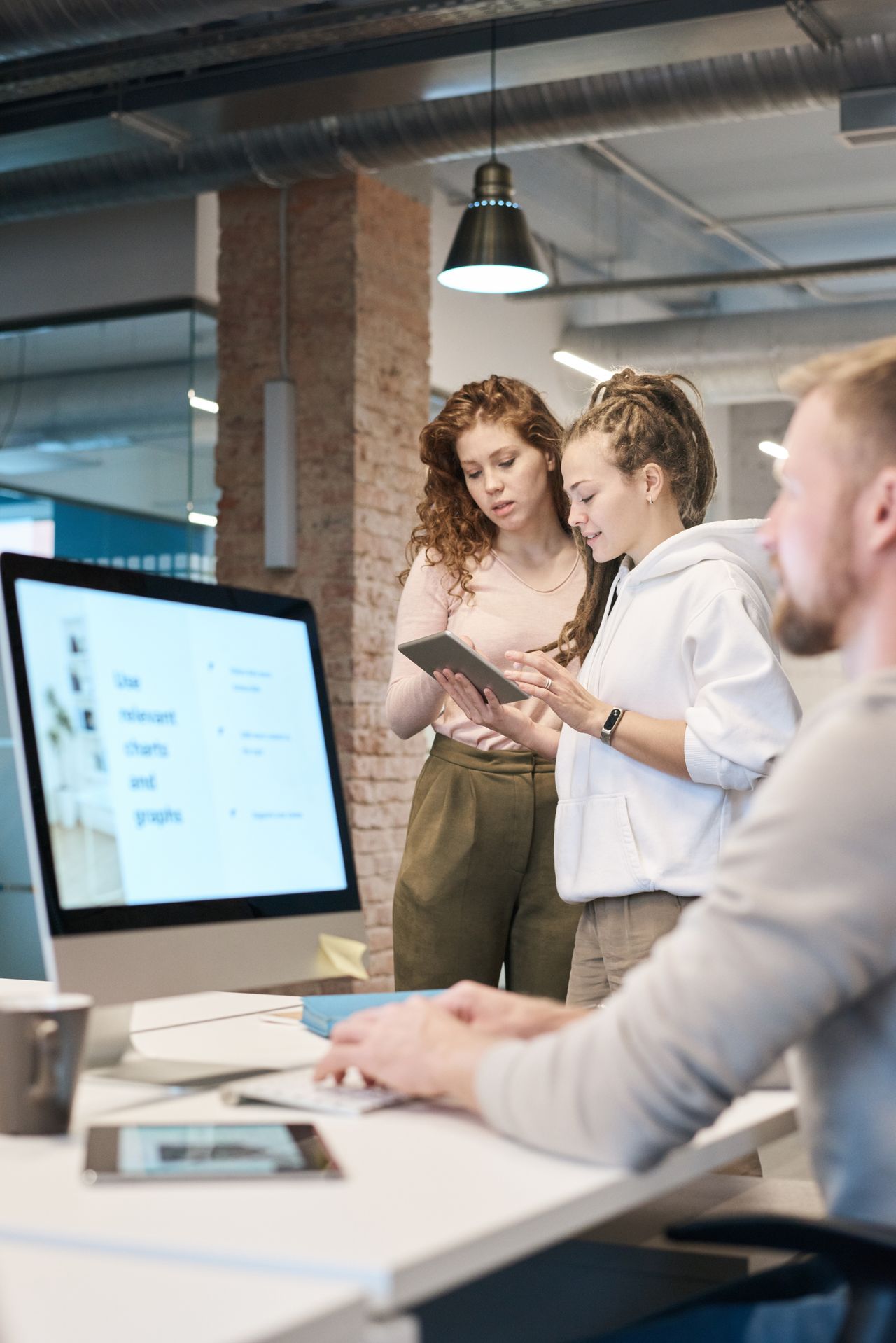 Professionelle IT-Beratung am Computer