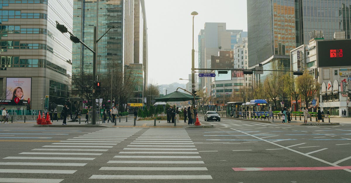 歐洲三大銀行第1季營收意外激增,金融市場亮起綠燈