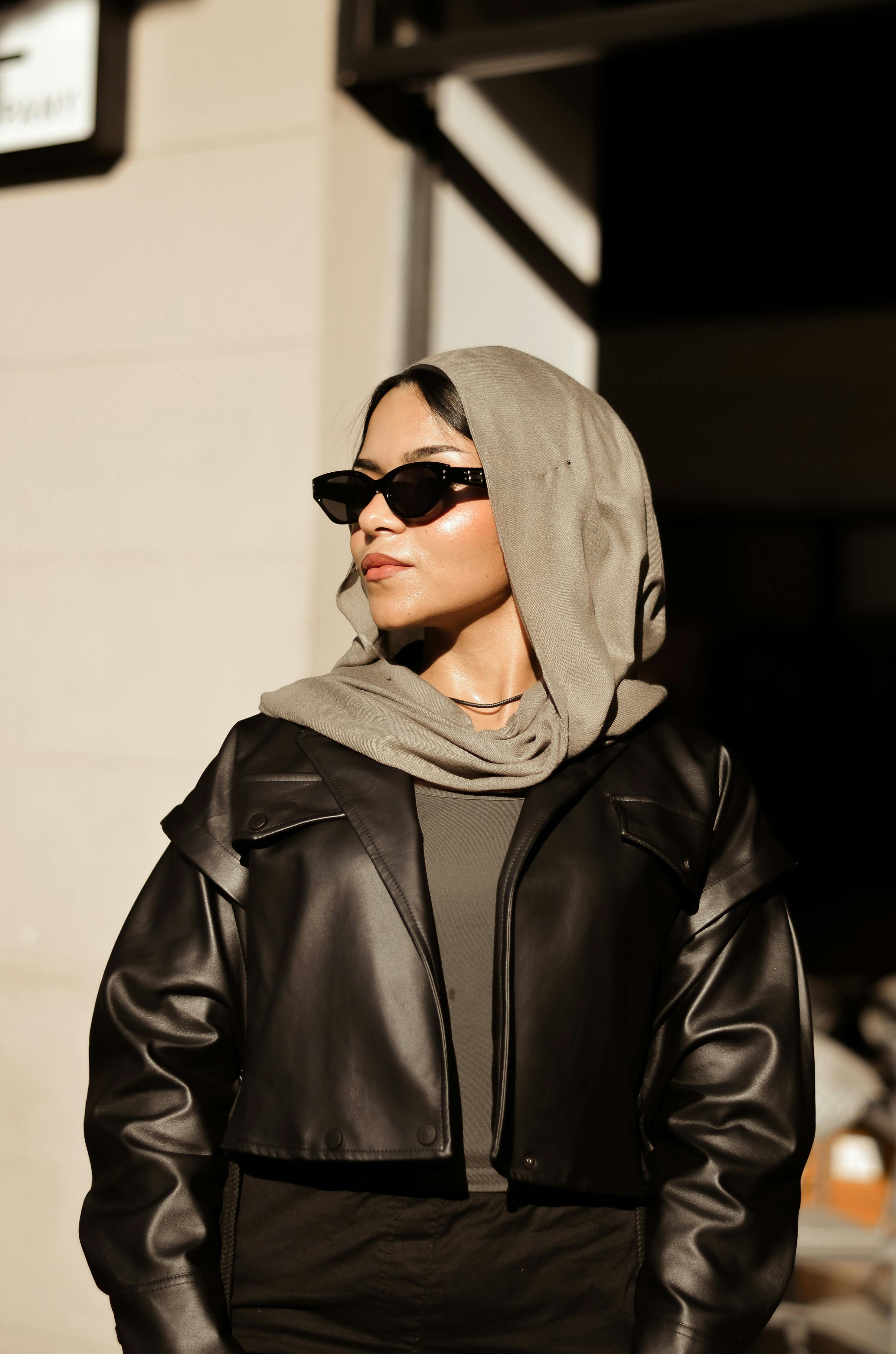 203. Fashion Hijab Kece Tanpa Banyak Layer