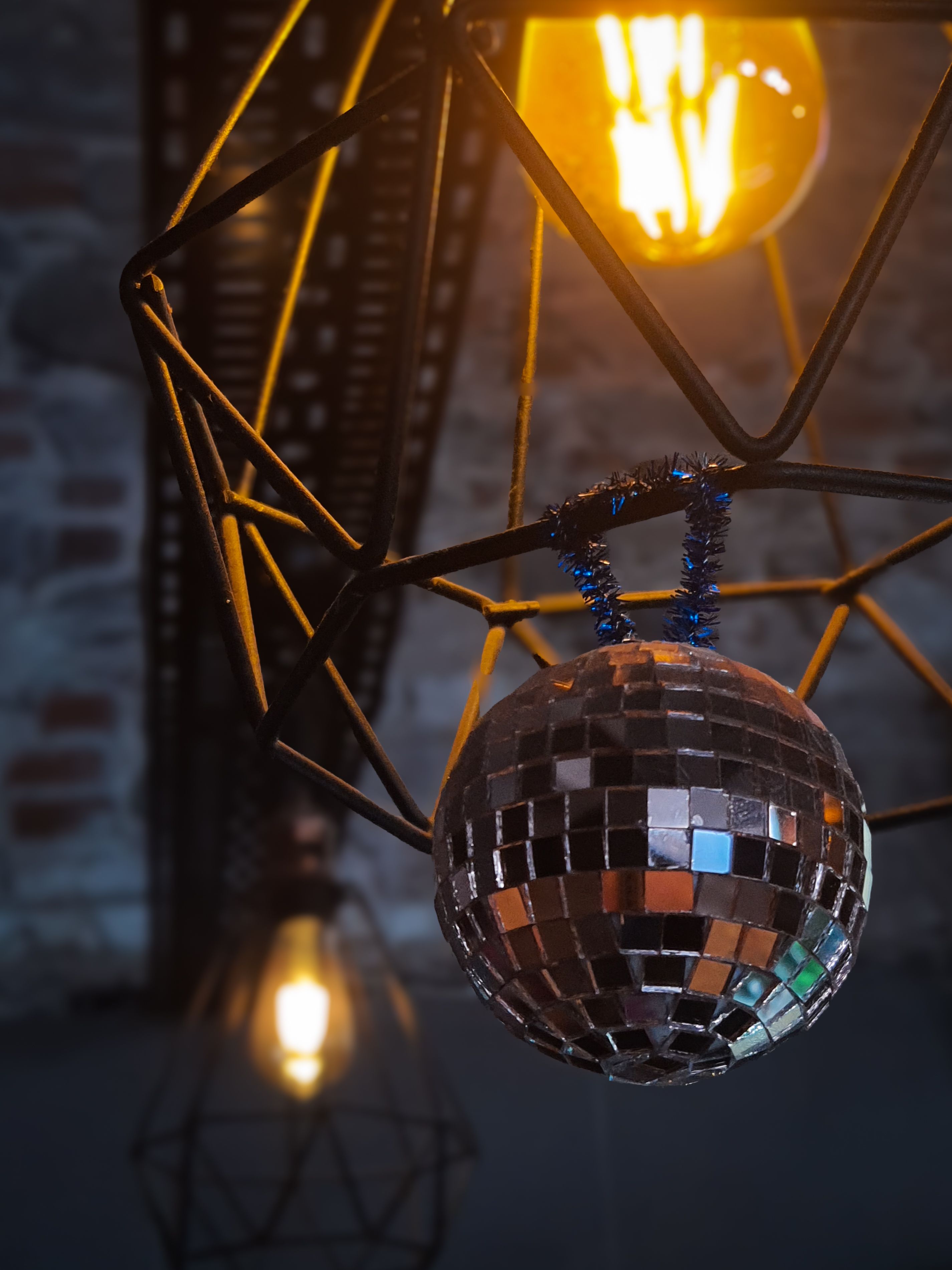 Vintage Edison Bulbs with Disco Ball Decor · Free Stock Photo
