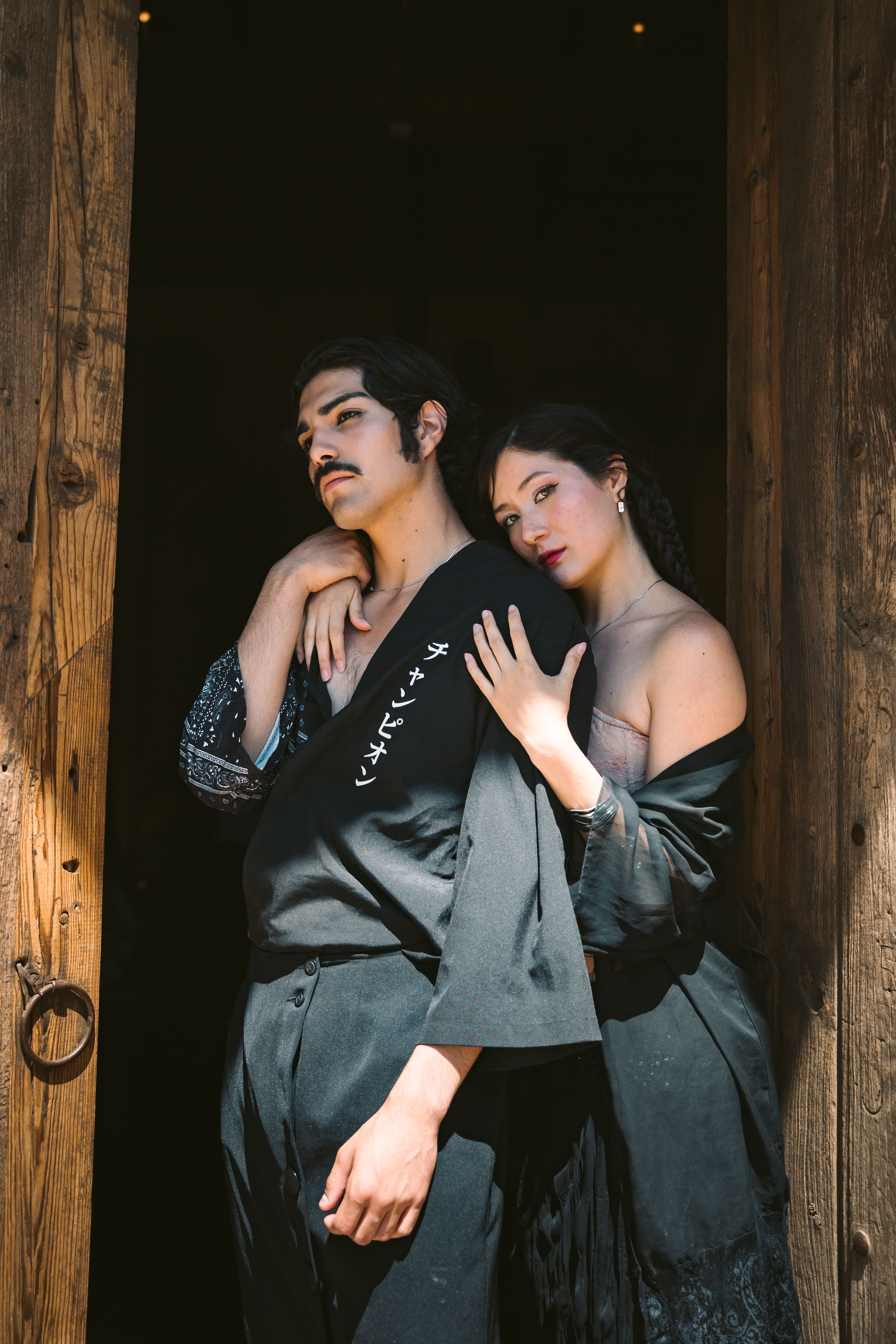 Romantic Couple Posing in Traditional Attire · Free Stock Photo