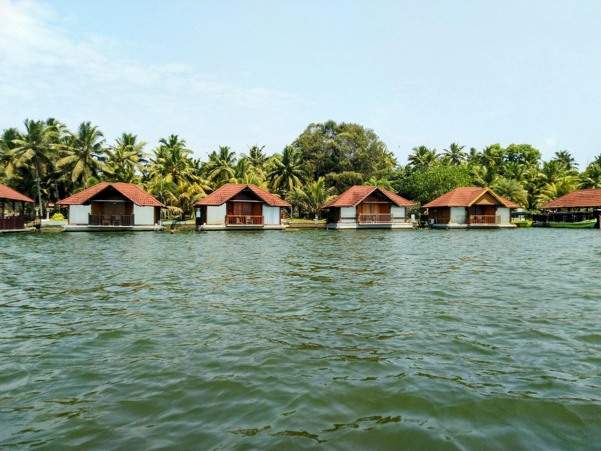 <b>Image 4.1 : Backwaters of Kerala</b>