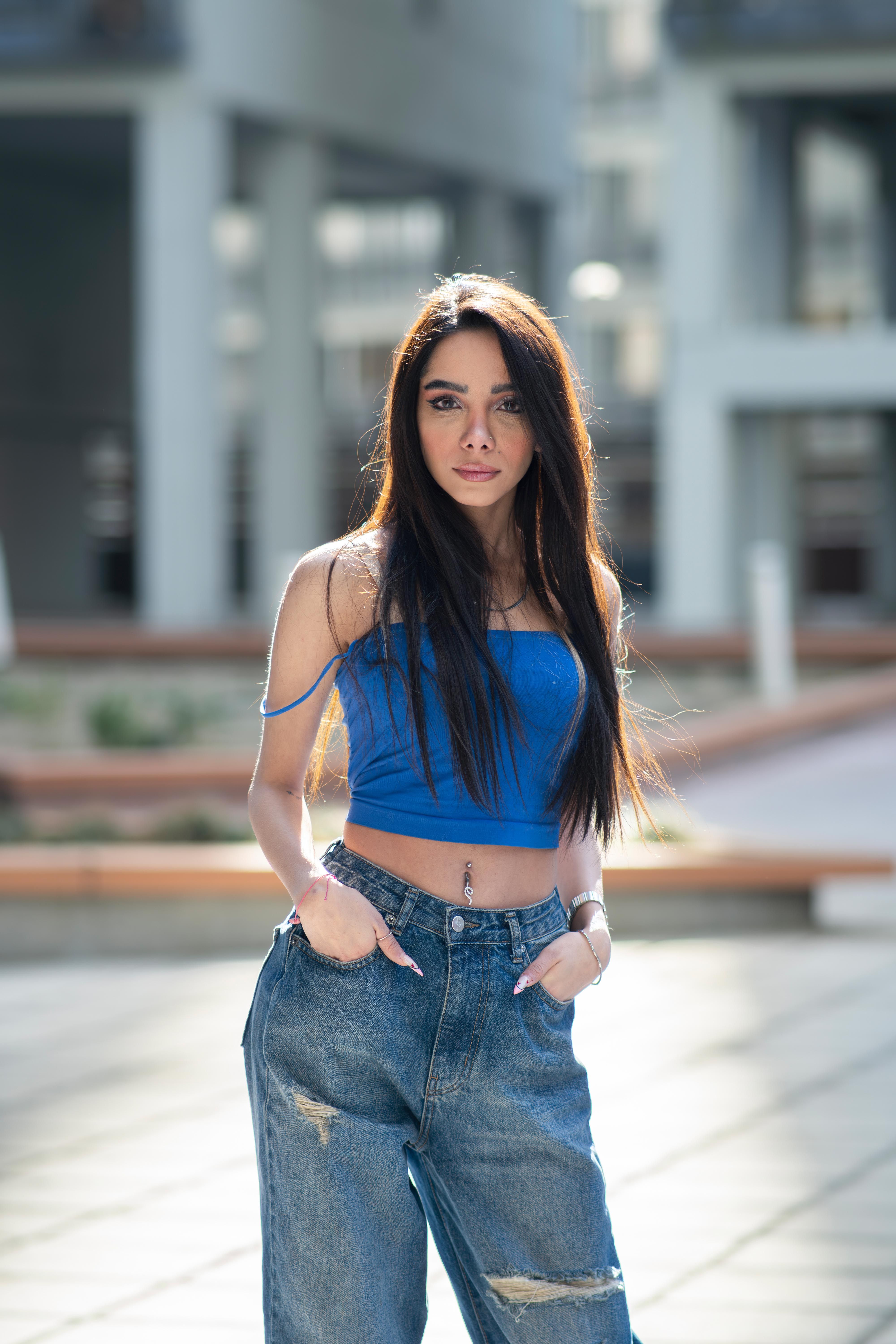 Boyfriend jeans with off-shoulder top casual date night outfit