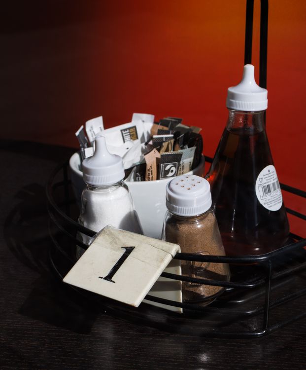 Vvip Table Condiments Restaurant Condiment Set with Table Number One · Free Stock Photo