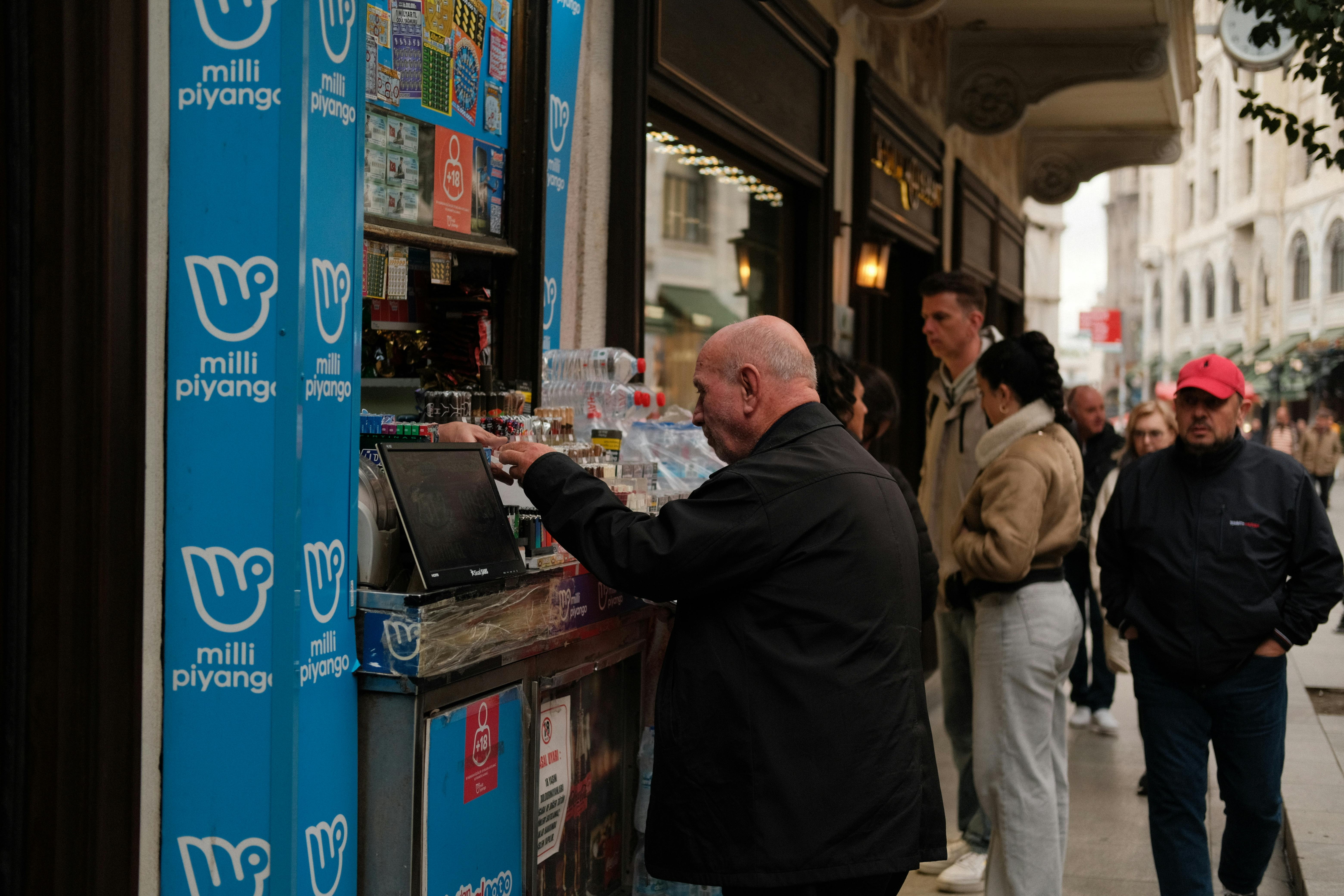 刮刮樂驚爆！土城彩券行道歉了！🔥💔