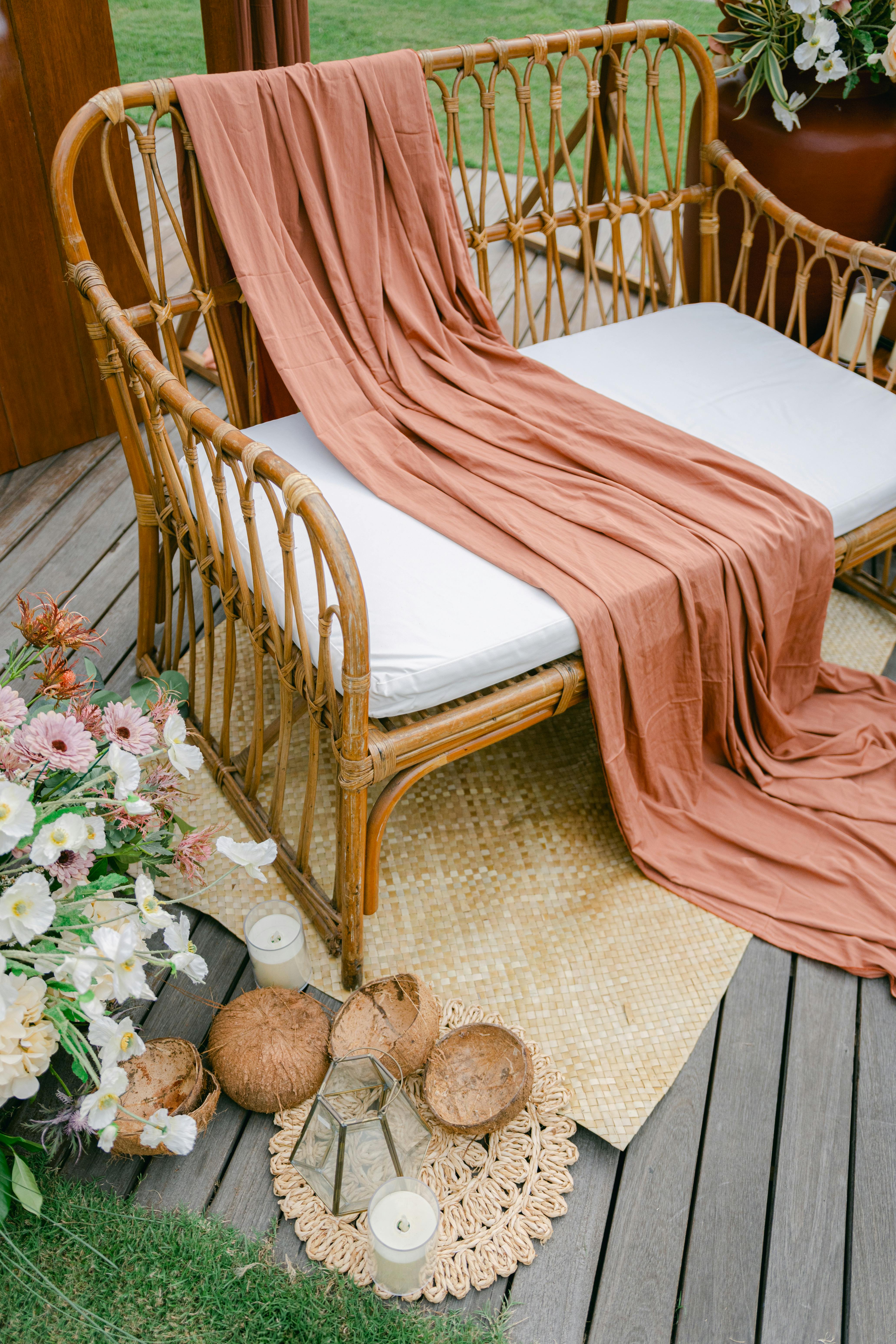 <b>Inspirasi Desain Teras yang Nyaman: Dari Minimalis hingga Bohemian</b>