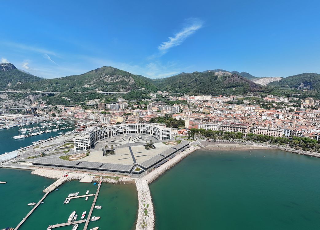 Aerial View of Waterfront City and Marina · Free Stock Photo