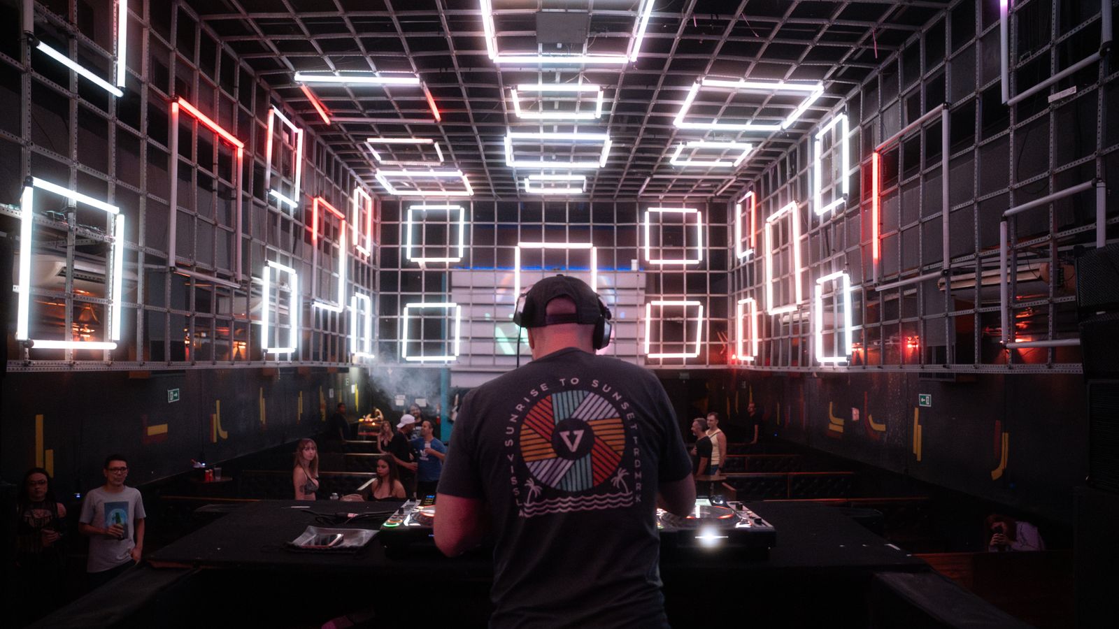 CLUB 555