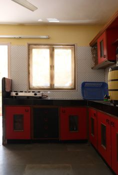 Merkezi konumda kiralık oda için düzenli kişi arıyorum ilan galeri görseli 2