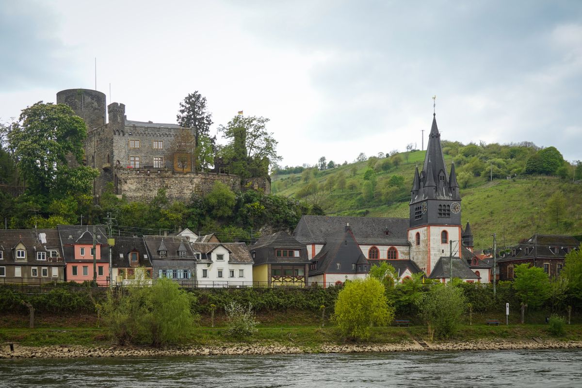 Things to do in Bacharach: the village and Burg Stahleck above the Rhine