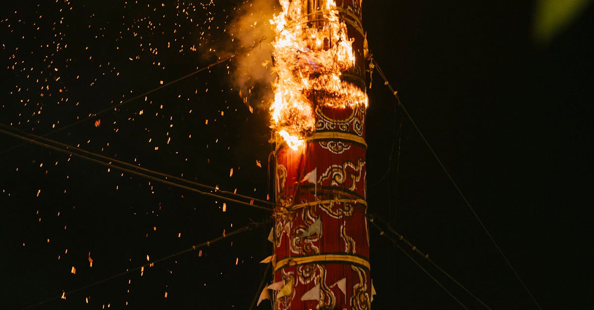 花生漫畫75週年慶典點亮澎湖-2025澎湖國際海上花火節璀璨開幕