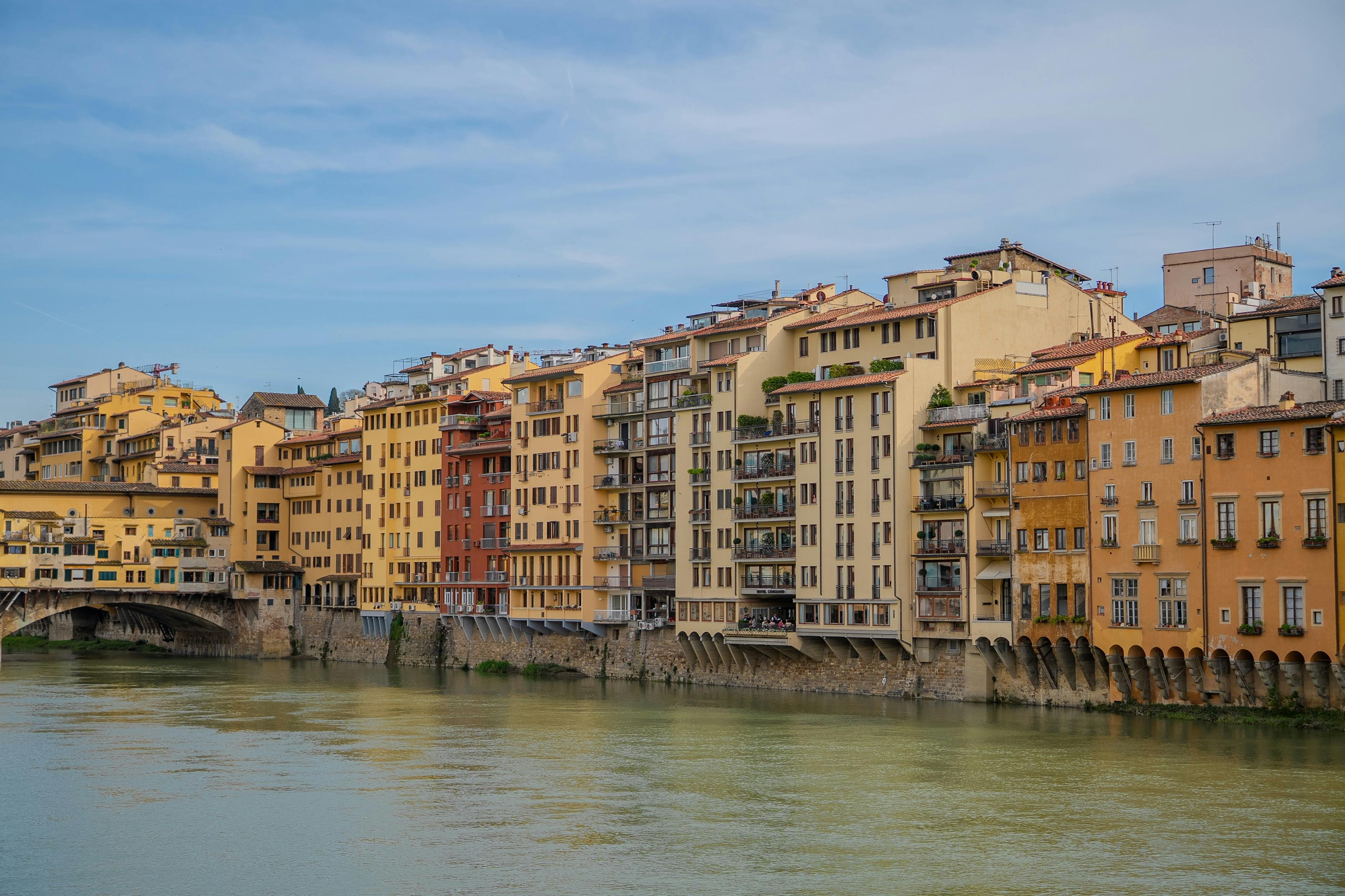River-view hotels concentrate along Lungarno and across Ponte Vecchio.