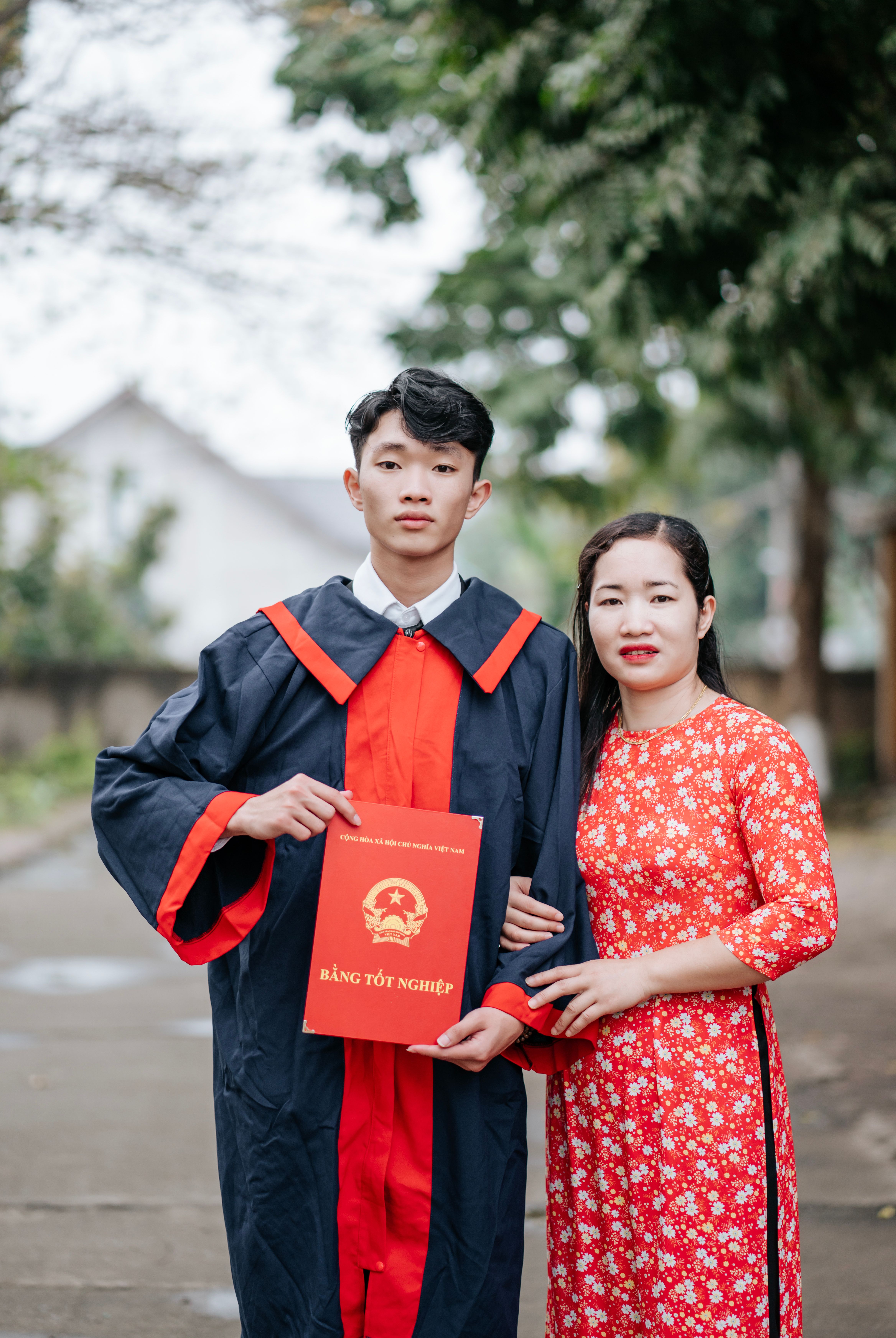 Graduation Ceremony with Proud Family Moment · Free Stock Photo