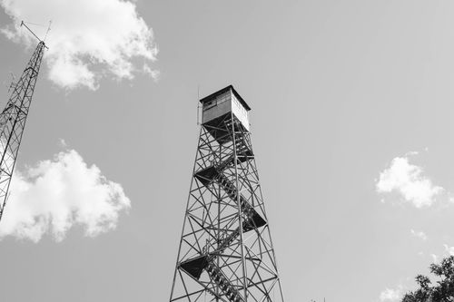 Free Black and white photo of a historic fire observation tower at Sesqui State Park, Columbia. Stock Photo