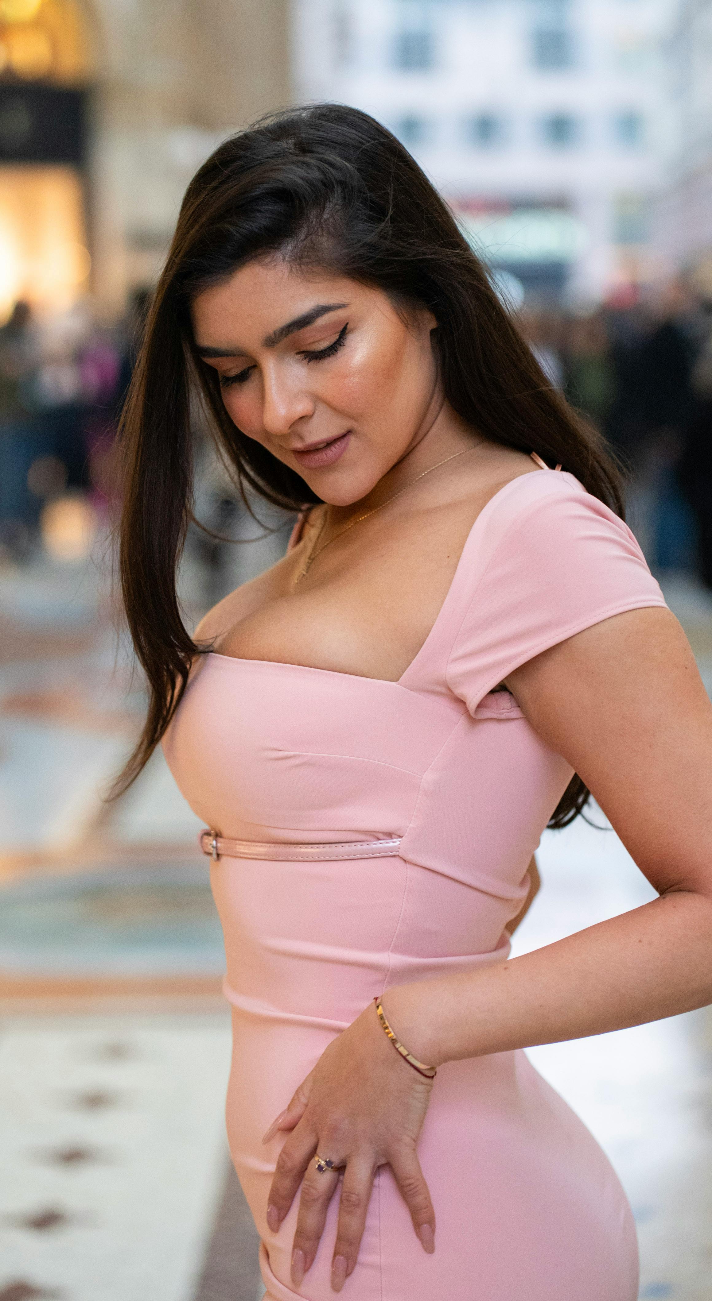 Clothes+On+Off+Women Photos, Download The BEST Free Clothes+On+Off